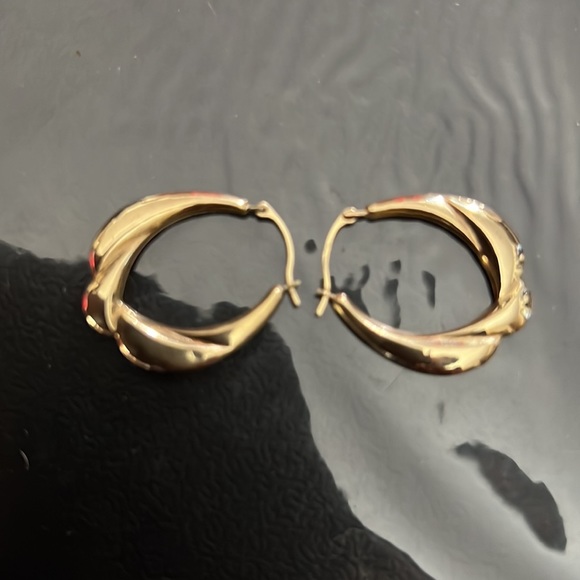 10 karat gold, hoops 100% guarantee real..! - Picture 5 of 5